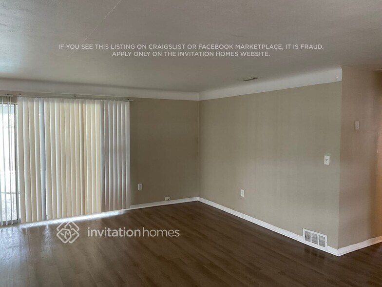 Building Photo - 2324 61st Way N