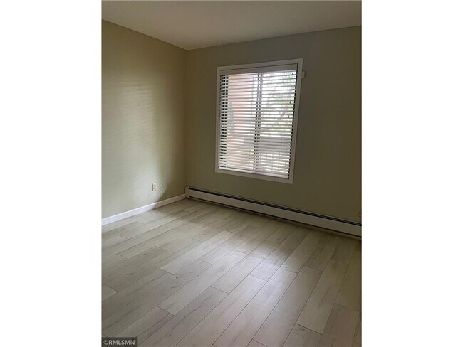 Building Photo - 8037 Xerxes Ave S