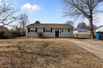 Building Photo - Just Listed for Rent in Virginia Beach!