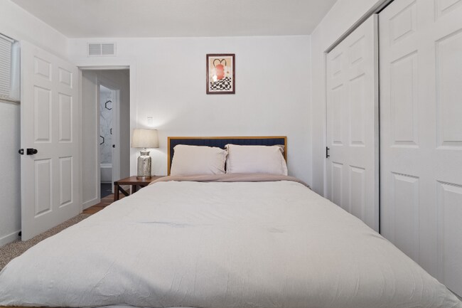 Building Photo - 6050 E Alameda Ave