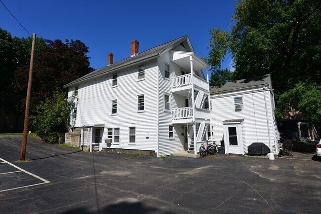 Primary Photo - 30 Emmons St