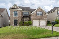 Building Photo - 2908 Wellington St