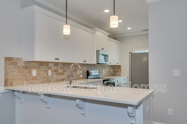 Building Photo - 5352 Nikki Way