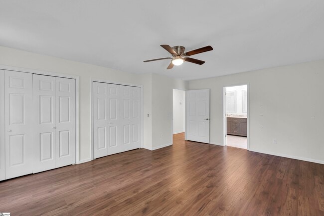 Building Photo - 203 Roper Mountain Rd Ext