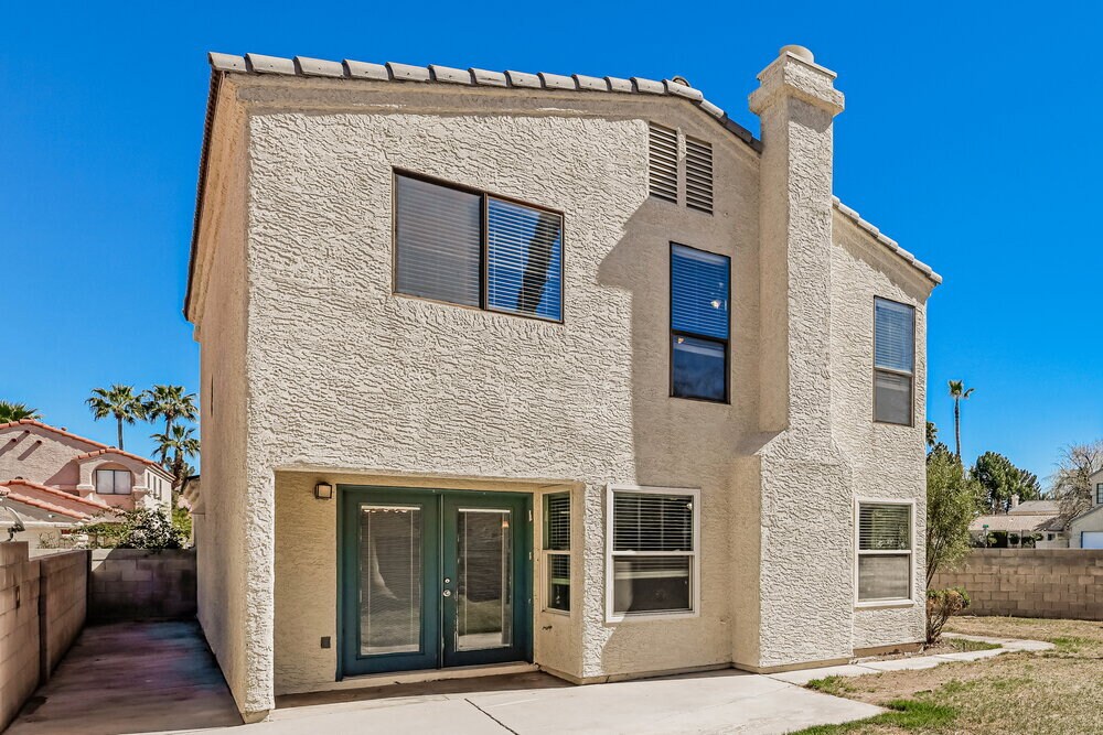 Building Photo - 2010 Waverly Cir