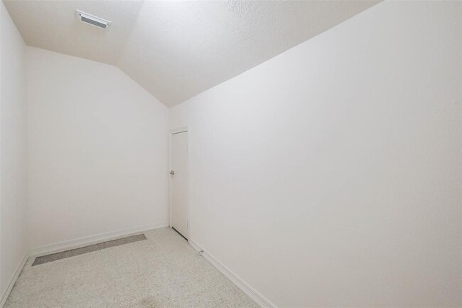 Building Photo - 12411 Santiago Cove Ln