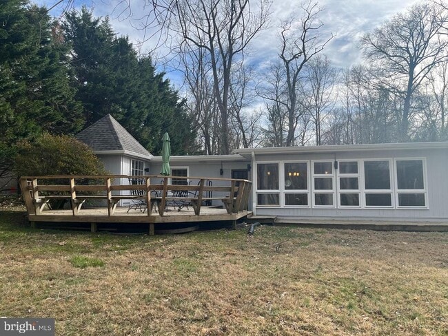 Building Photo - 6822 Sorrel St