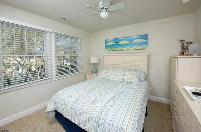 Building Photo - 213 N Jefferson Ave