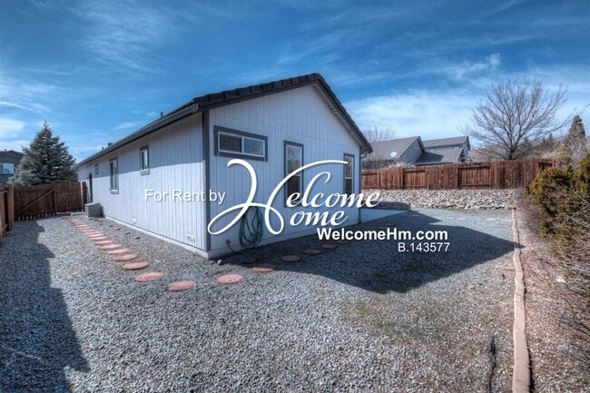 Building Photo - Coming Soon - Single Level Home in Charmin...