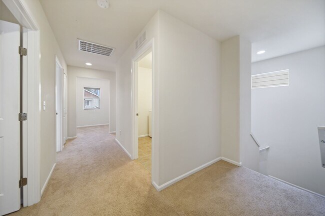 Building Photo - 3119 Harrier St NE