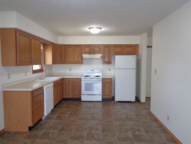 Building Photo - 1230 W Washington St