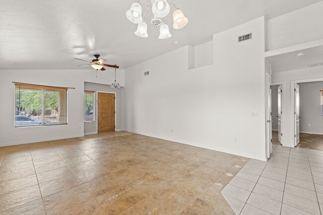 Building Photo - 6673 E Cooperstown Dr