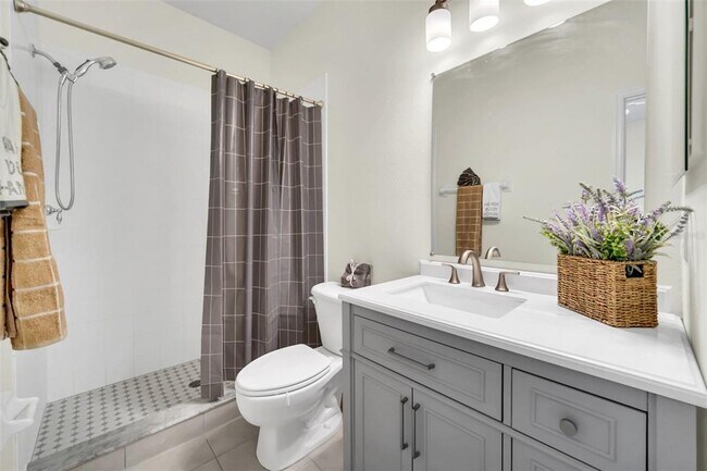 Building Photo - 13370 Daniels Landing Cir
