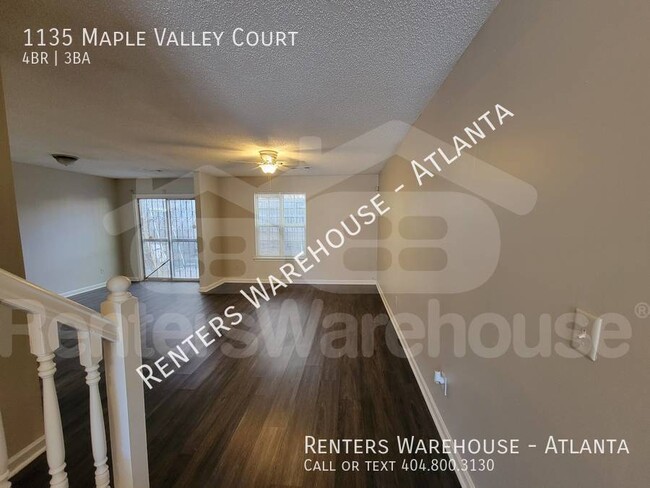 Building Photo - Great Townhouse in Union City&#039;s Maple...