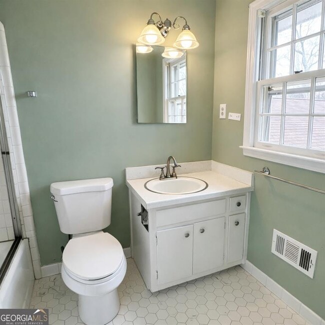 Building Photo - 4093 Hideaway Dr