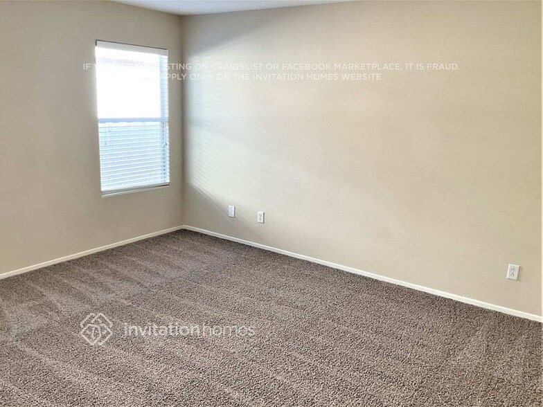 Building Photo - 9548 Glen Iris St