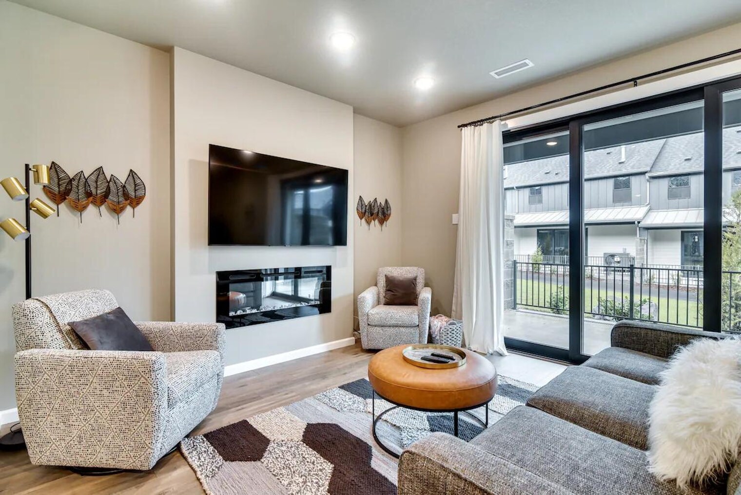 Building Photo - 6816 NE 131st Way