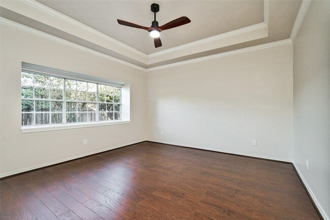 Building Photo - 1506 Forest Home Dr