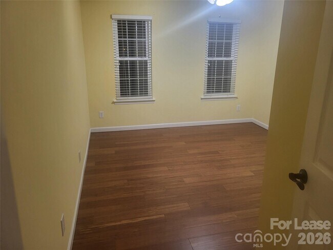 Building Photo - 17450 Baldwin Hall Dr