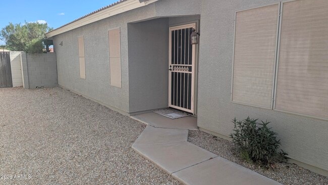 Building Photo - 1129 E Nardini St
