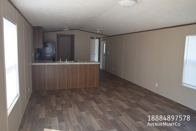 Building Photo - 112 Old Tavern Ln