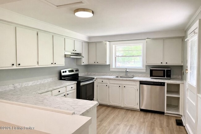 Building Photo - 5610 Haunz Ln