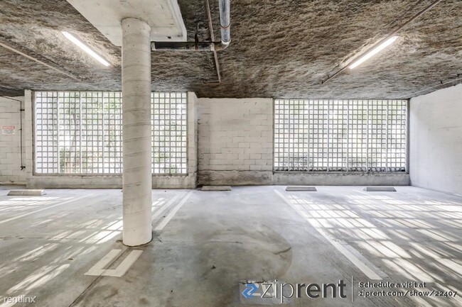 Building Photo - 1 br, 1 bath Condo - 2225 23rd Street, San...