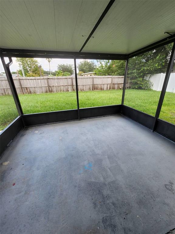 Building Photo - 607 Koala Ct