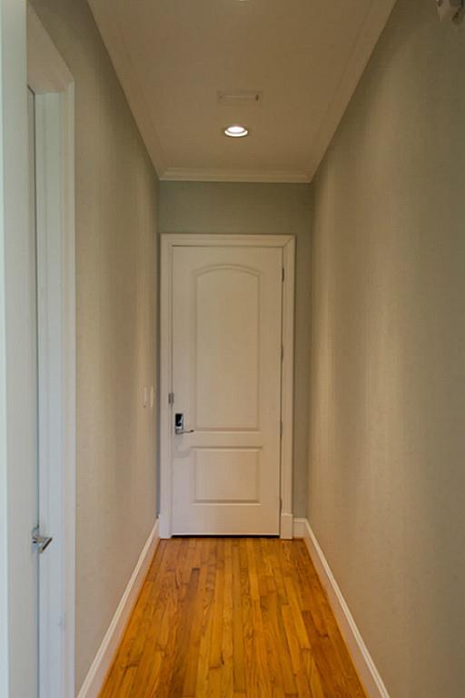 Building Photo - 5545 Navarro St