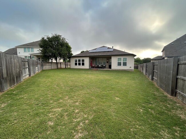 Building Photo - 276 Washington Dr