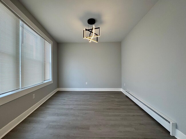 Building Photo - 52 Tonnelle Ave