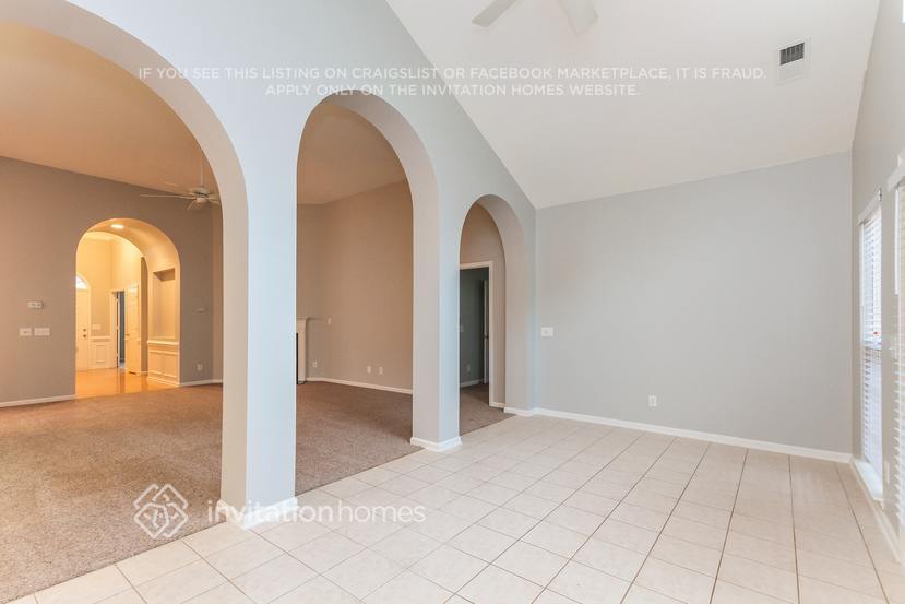 Building Photo - 16019 Lavenham Rd