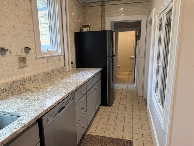 Building Photo - 1 Arborway