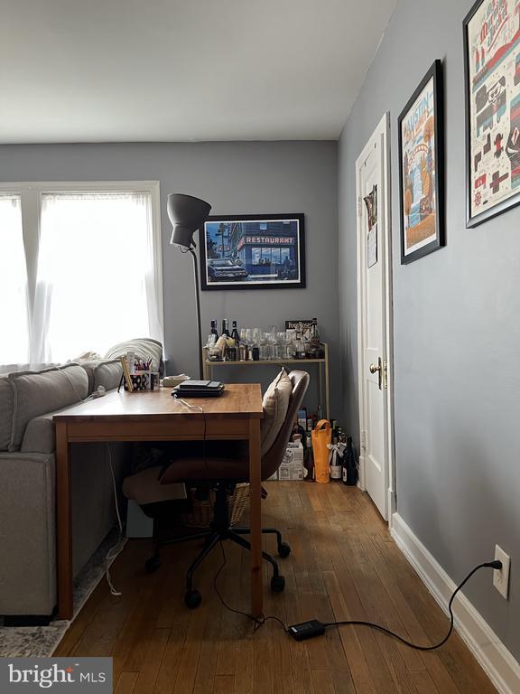 Building Photo - 1830 Independence Ave SE