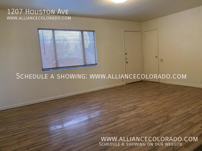 Building Photo - 1207 Houston Ave