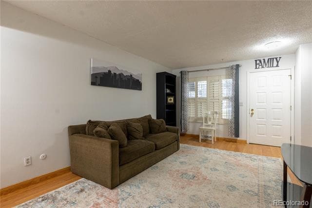 Building Photo - 1517 S Owens St