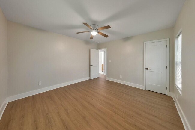 Building Photo - 1346 Wichita Dr SW