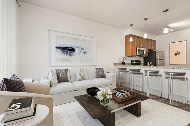 Building Photo - Avenue Grand