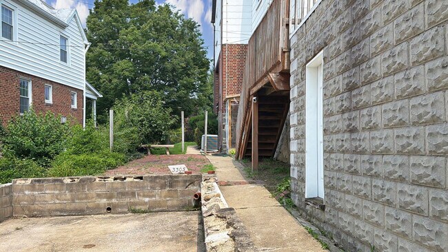 Building Photo - 3305 Moravia Rd