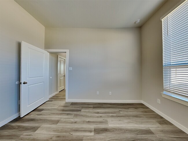 Building Photo - 2307 Cohorn Trl