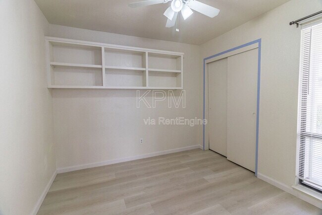 Building Photo - 6072 Carolina Cir
