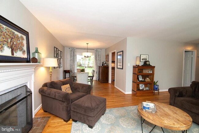 Building Photo - 8411 Morey Ln