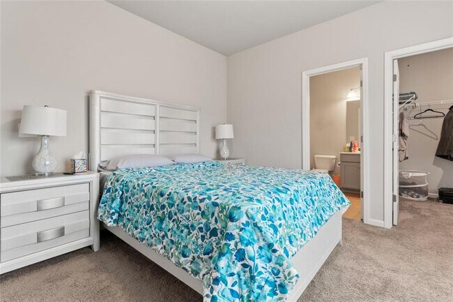 Building Photo - 3531 Meadow Grass Dr