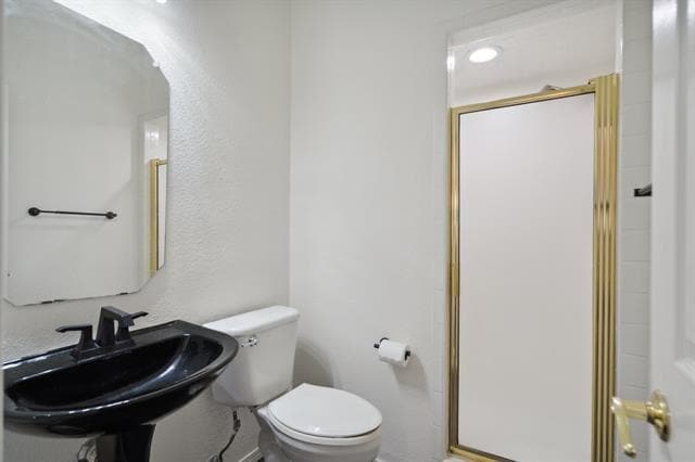 Building Photo - 4120 Kingsferry Dr