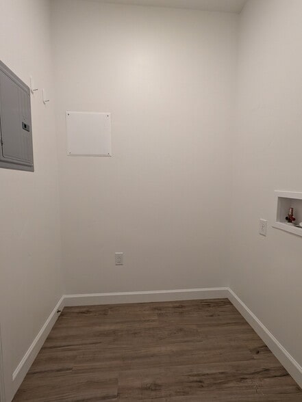 Building Photo - 344 S 740 W