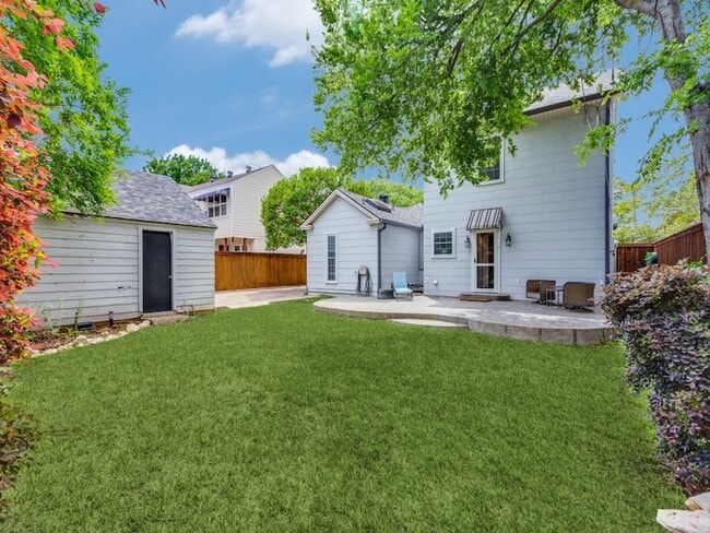 Building Photo - 3417 Stadium Dr