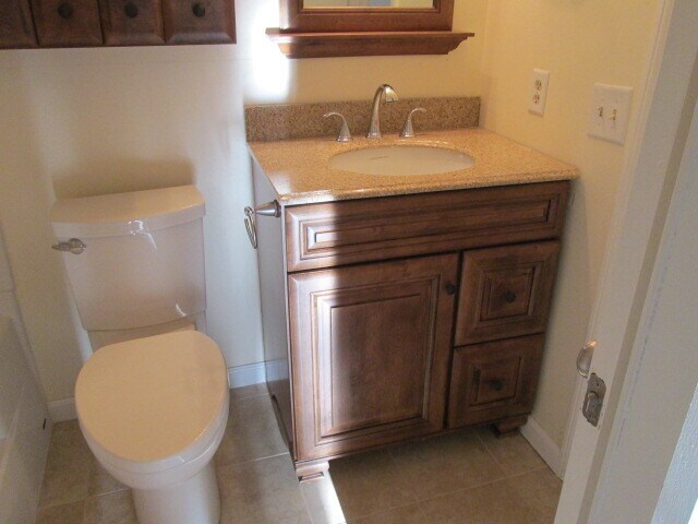 FULL BATH - 721 Robert Frost Dr