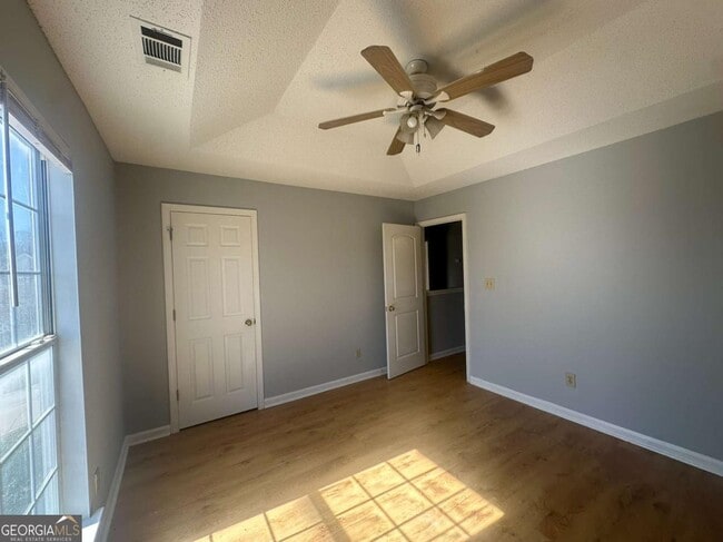 Building Photo - 471 Eagles Crossing Cir