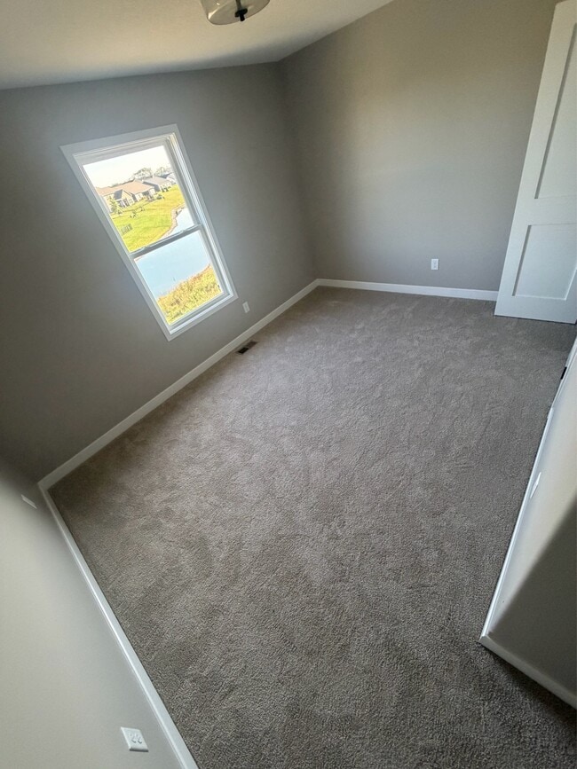 Building Photo - 1216 Switchfoot Dr