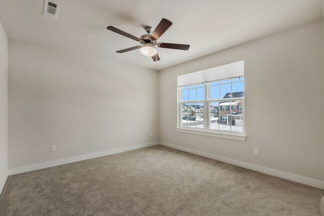 Building Photo - 302 Finnegan Ct